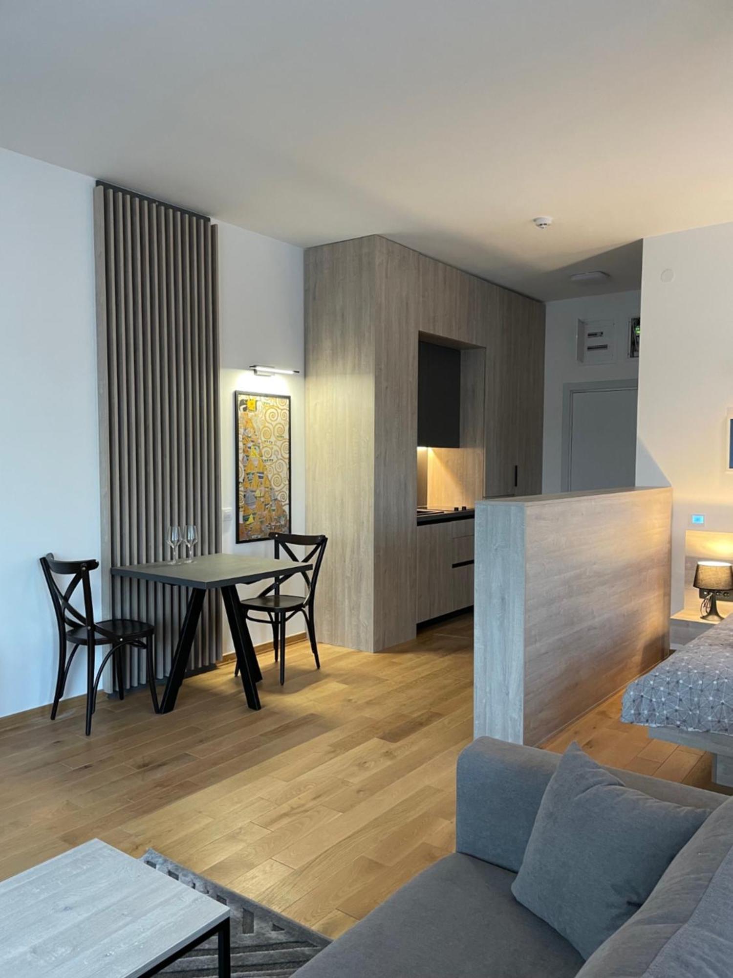 Apartmani G8 Pale Cameră foto